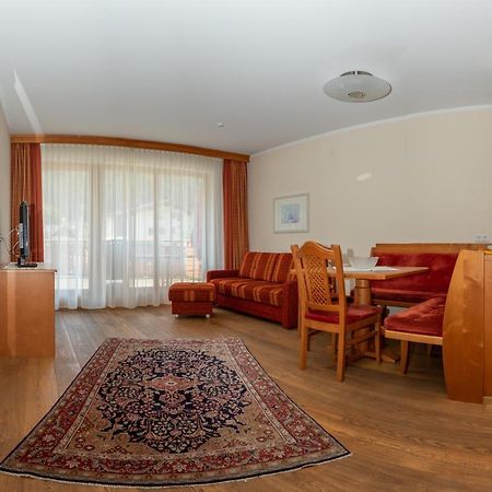 Hotel Garni Elisabeth Zell am Ziller Buitenkant foto