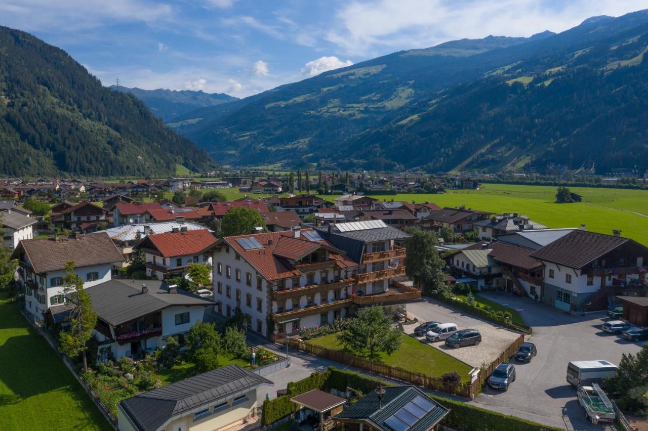 Hotel Garni Elisabeth Zell am Ziller Buitenkant foto