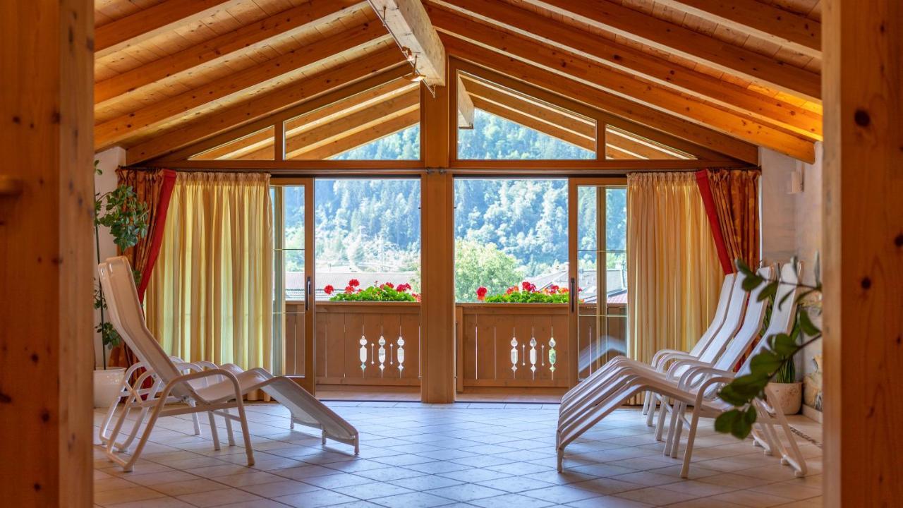 Hotel Garni Elisabeth Zell am Ziller Buitenkant foto