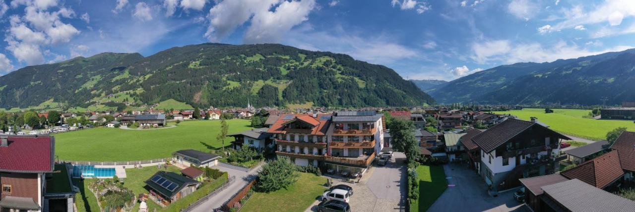 Hotel Garni Elisabeth Zell am Ziller Buitenkant foto