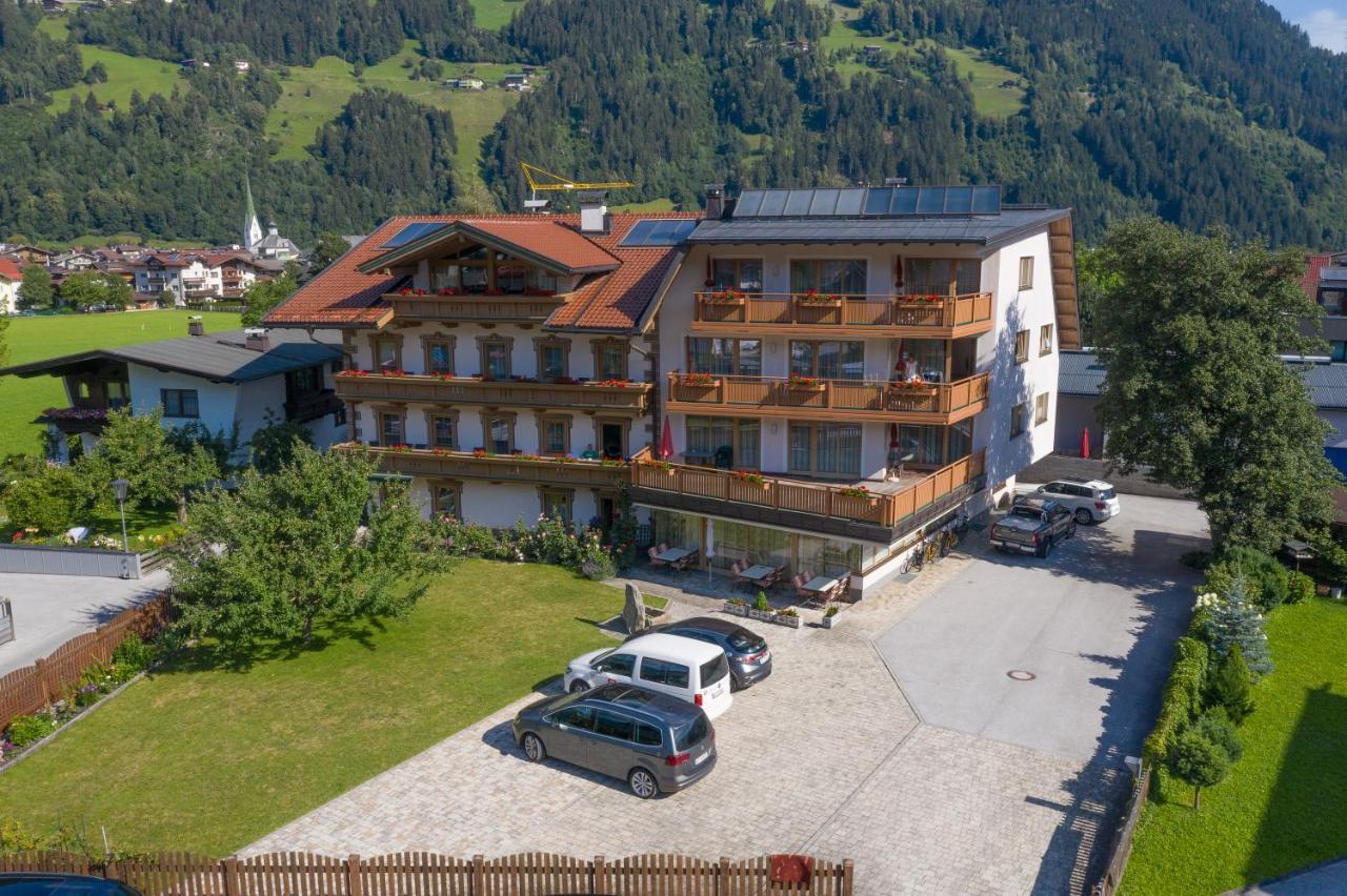 Hotel Garni Elisabeth Zell am Ziller Buitenkant foto