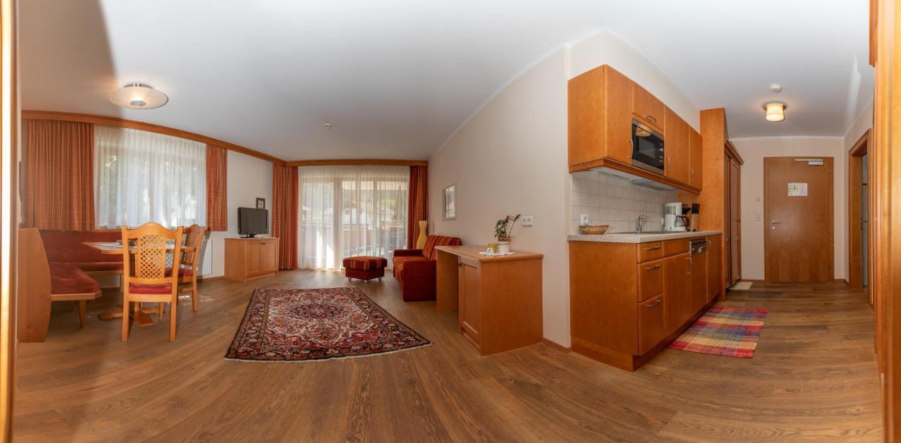 Hotel Garni Elisabeth Zell am Ziller Buitenkant foto