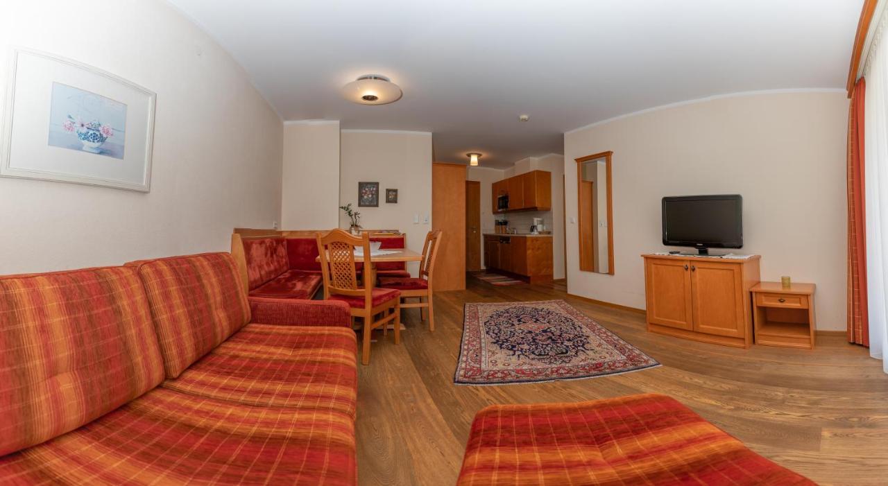 Hotel Garni Elisabeth Zell am Ziller Buitenkant foto