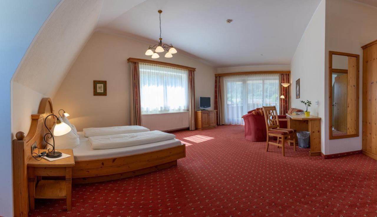 Hotel Garni Elisabeth Zell am Ziller Buitenkant foto