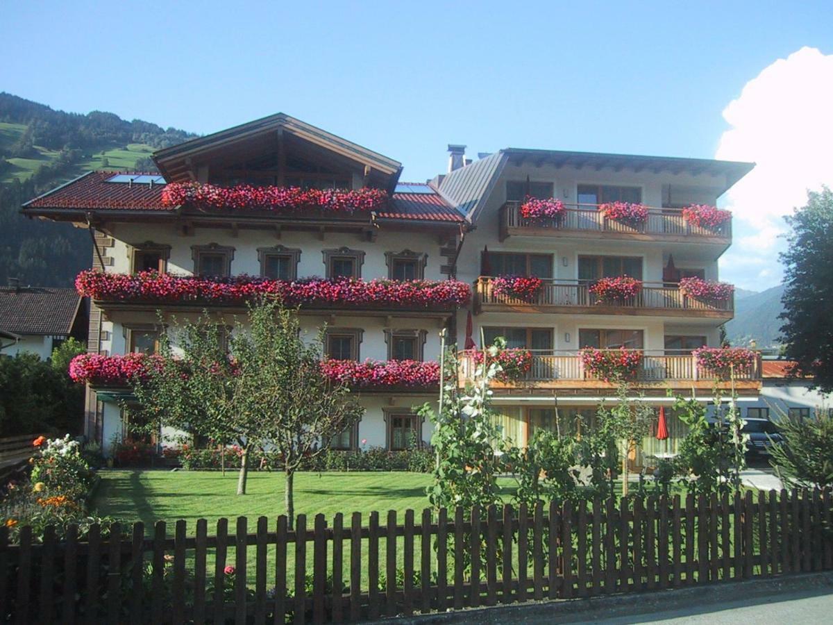 Hotel Garni Elisabeth Zell am Ziller Buitenkant foto