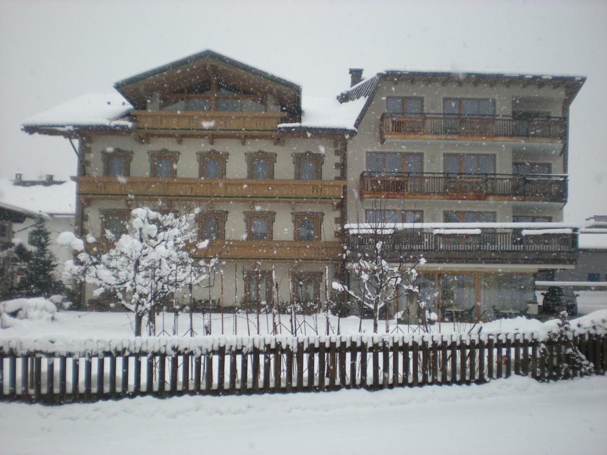 Hotel Garni Elisabeth Zell am Ziller Buitenkant foto