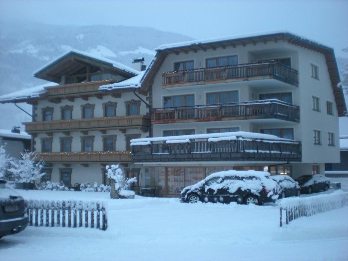 Hotel Garni Elisabeth Zell am Ziller Buitenkant foto